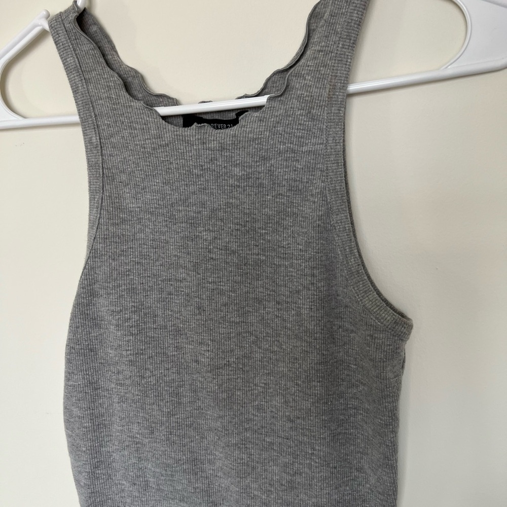 Forever 21 Gray Ribbed Sleeveless Tank Top